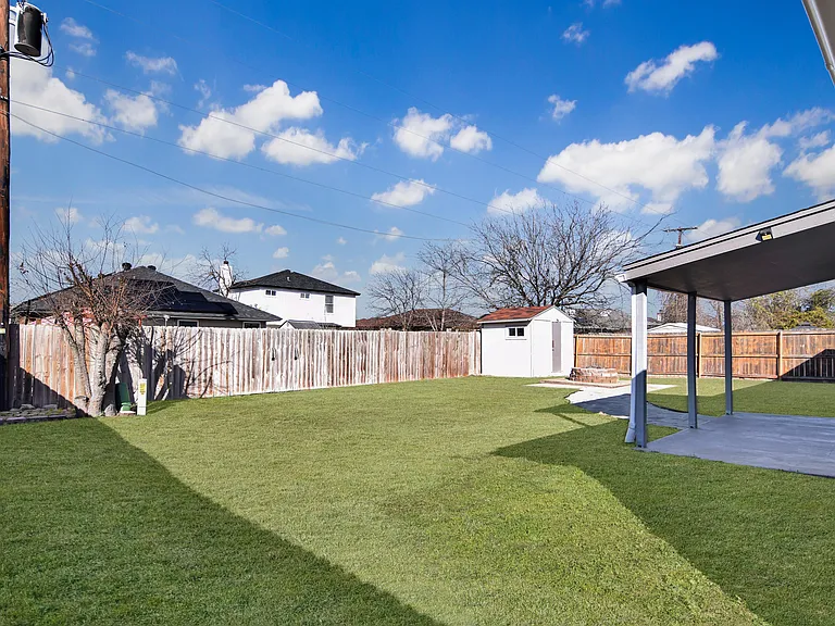 2307 Traverse Dr — Photo 21