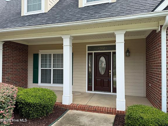 2nd image of 925 Woody Hill Cir