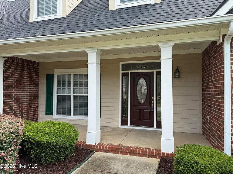 925 Woody Hill Cir — Photo 2