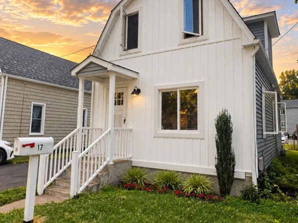 17 Willow St, Milford, CT 06460