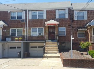61-52 71st Street Middle Vlg, Middle Village, NY 11379