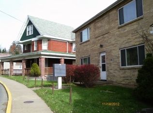 438 Stewart St E, Morgantown, WV 26505