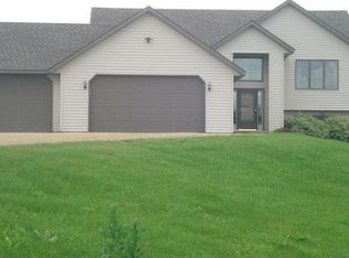 1104 212th Ave, New Richmond, WI 54017