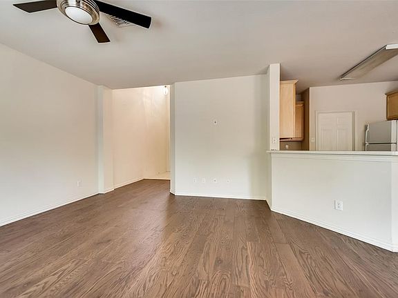 5th image of 4516 Sycamore Dr