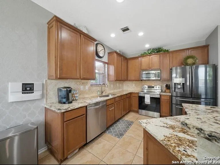 10415 Shire Country — Photo 14