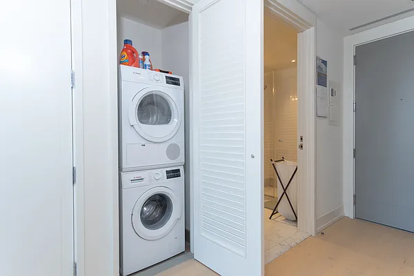 Rented by Oxford Property Group | media 7