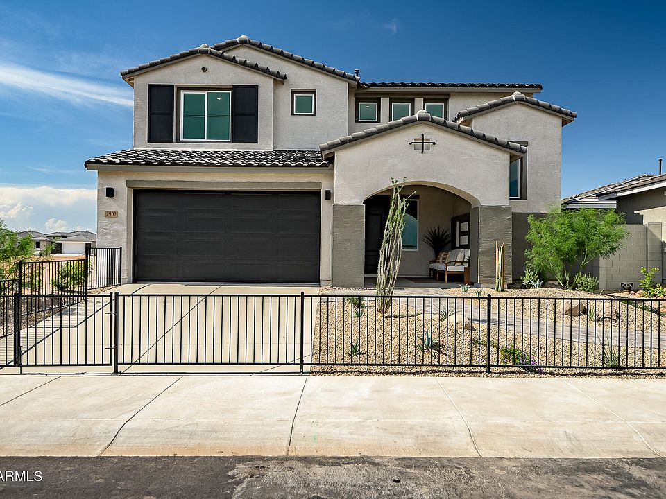 1st image of 2902 E VILLA Avenue