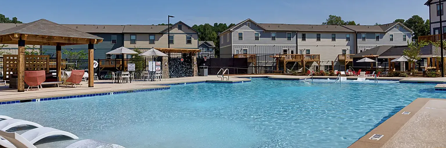 4 bed, 1694 sqft, $725 — Photo 2