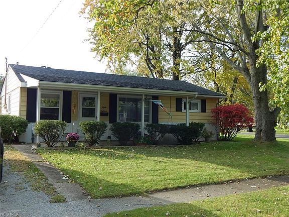 4th image of 818 Oakwood Dr