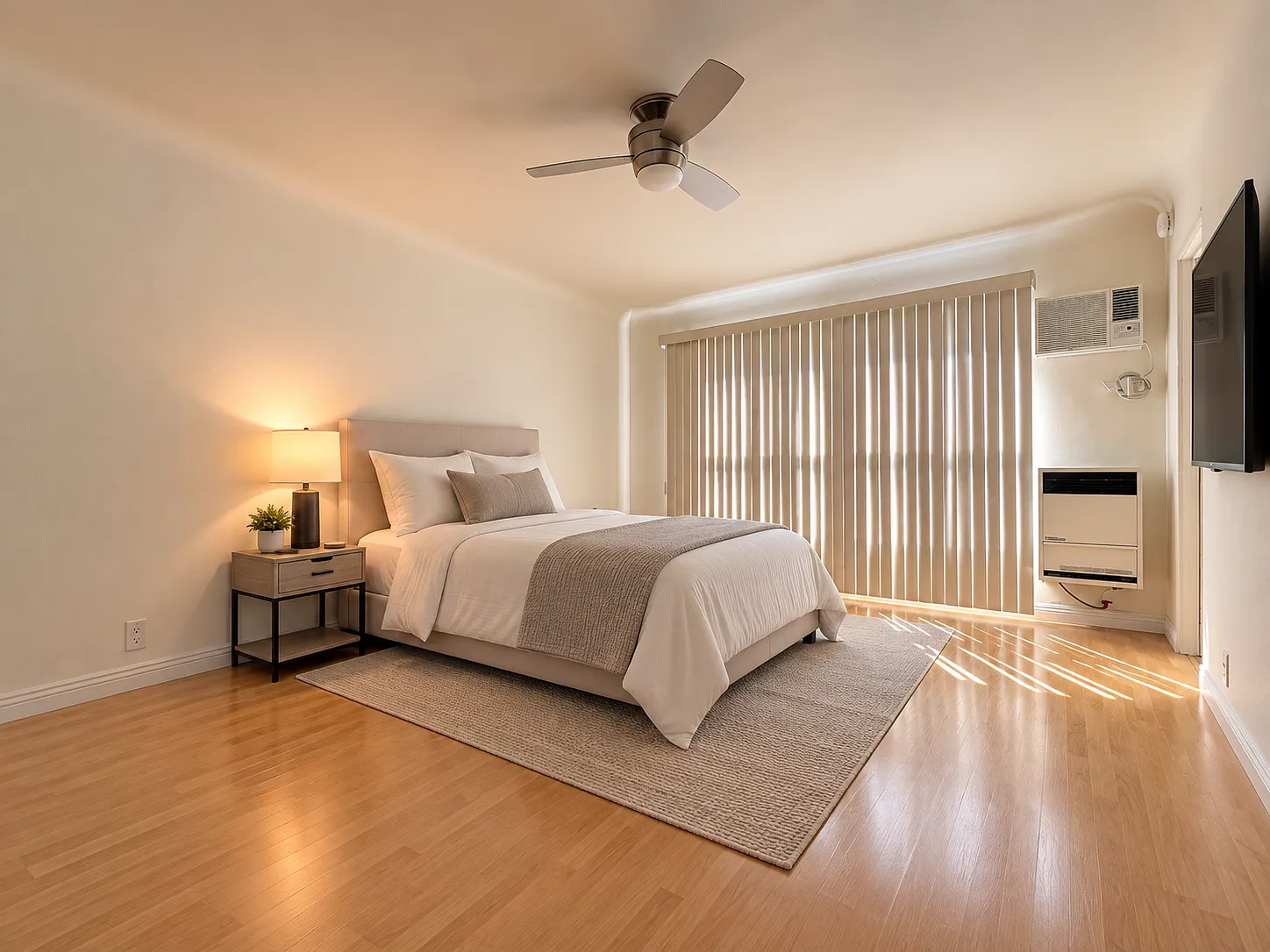 Studio, 360 sqft, $1,700 — Photo 3