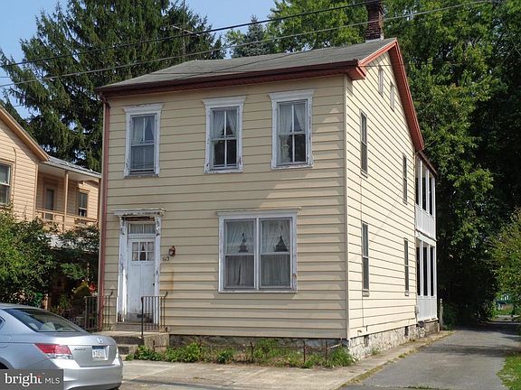 2nd image of 613 N Pitt St