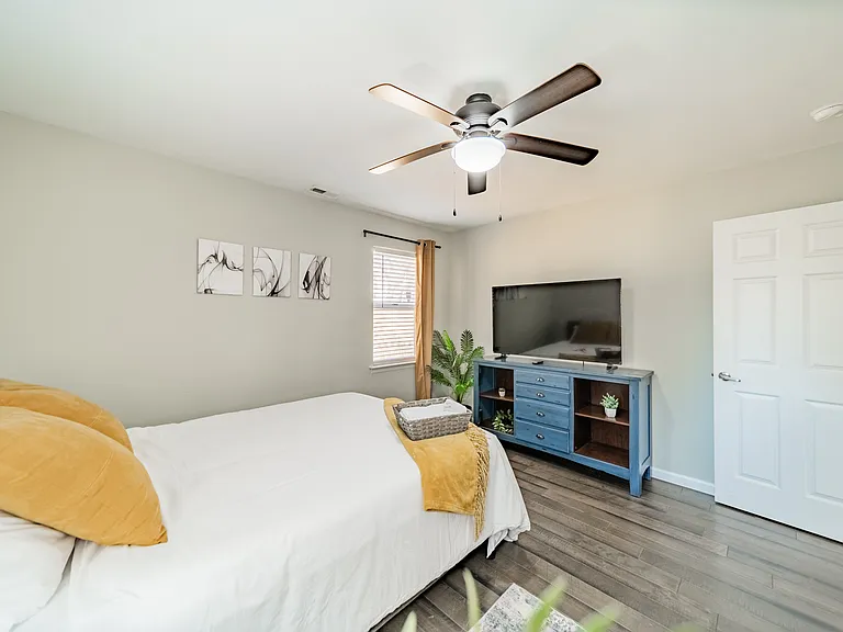 518 Parkwood Ave — Photo 30