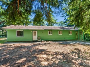 15838 Vail Loop SE, Rainier, WA 98576