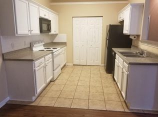 555 Rose Cottage Cir, Gallatin, TN 37066