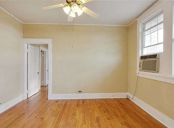3rd image of 5103 Bienville St