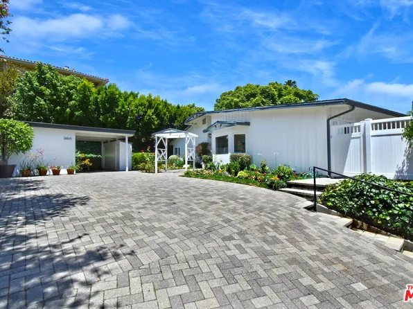 3865 Scadlock Ln, Sherman Oaks, CA 91403