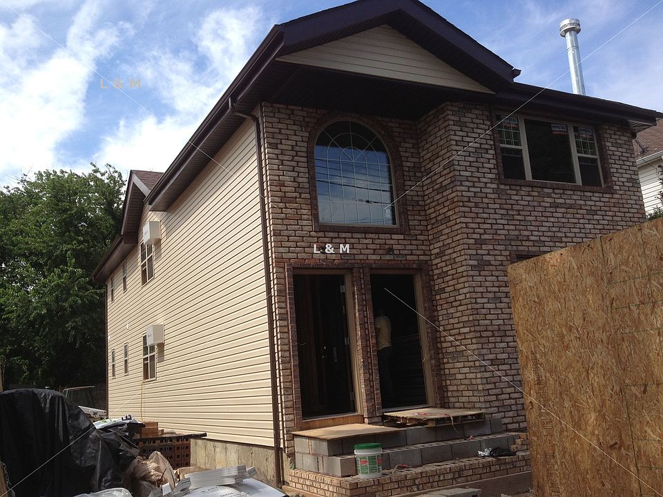 2nd image of 11940 Merrill St