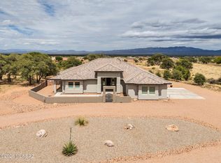 9029 S Seven Oaks Dr, Hereford, AZ 85615
