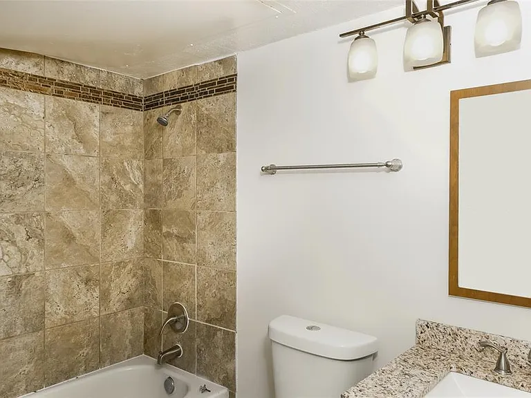 2850 Canary Ln — Photo 29