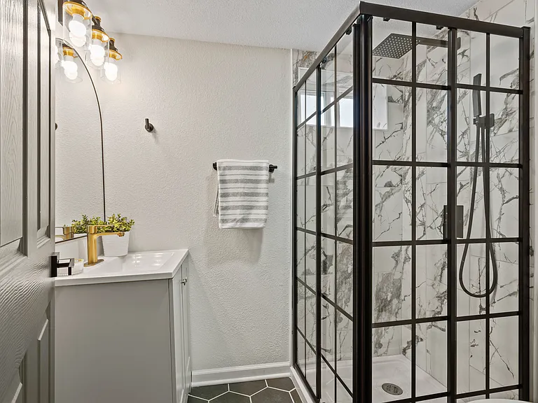 515 Elizabeth Ave #3 — Photo 5