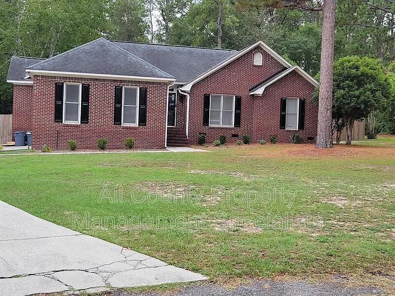 3 bed, 2.0 bath, 1754 sqft, $2,195 — Photo 1