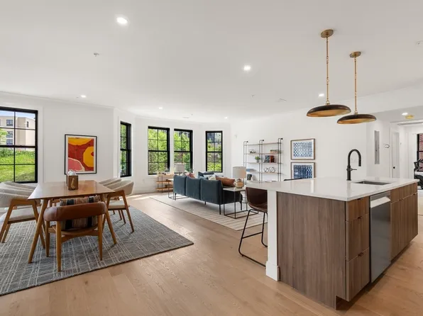 228 Washington St #3, Brighton, MA 02135
