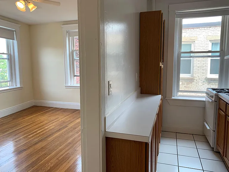 100 Brainerd Rd #19 — Photo 2