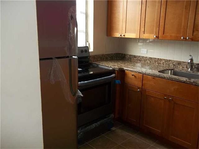 1st image of 1150 Euclid Ave APT 309