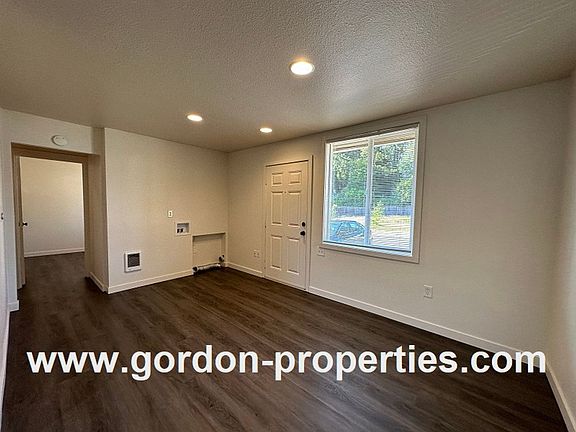 4th image of 15038 SE Arista Dr #0