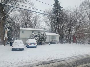 15 Sands Point Rd, Monsey, NY 10952