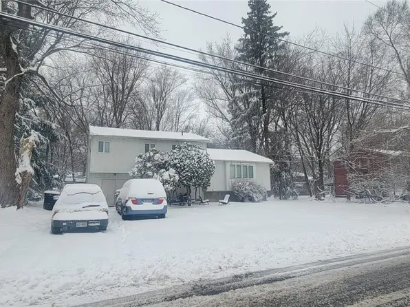 15 Sands Point Road, Monsey, NY 10952