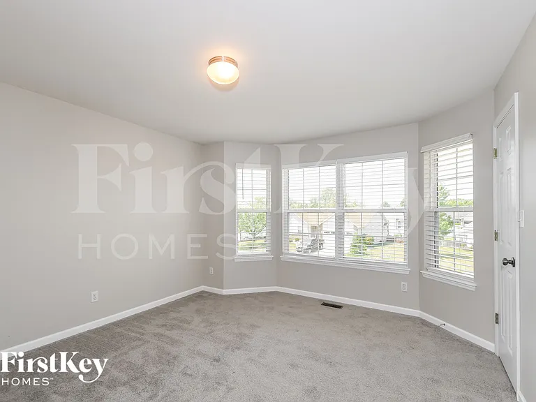 106 Stewart Springs Dr — Photo 11