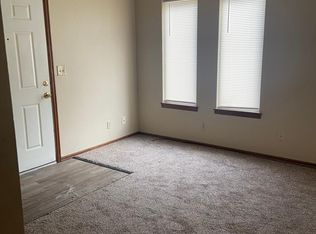 305 S McComas St #D, Wichita, KS 67213