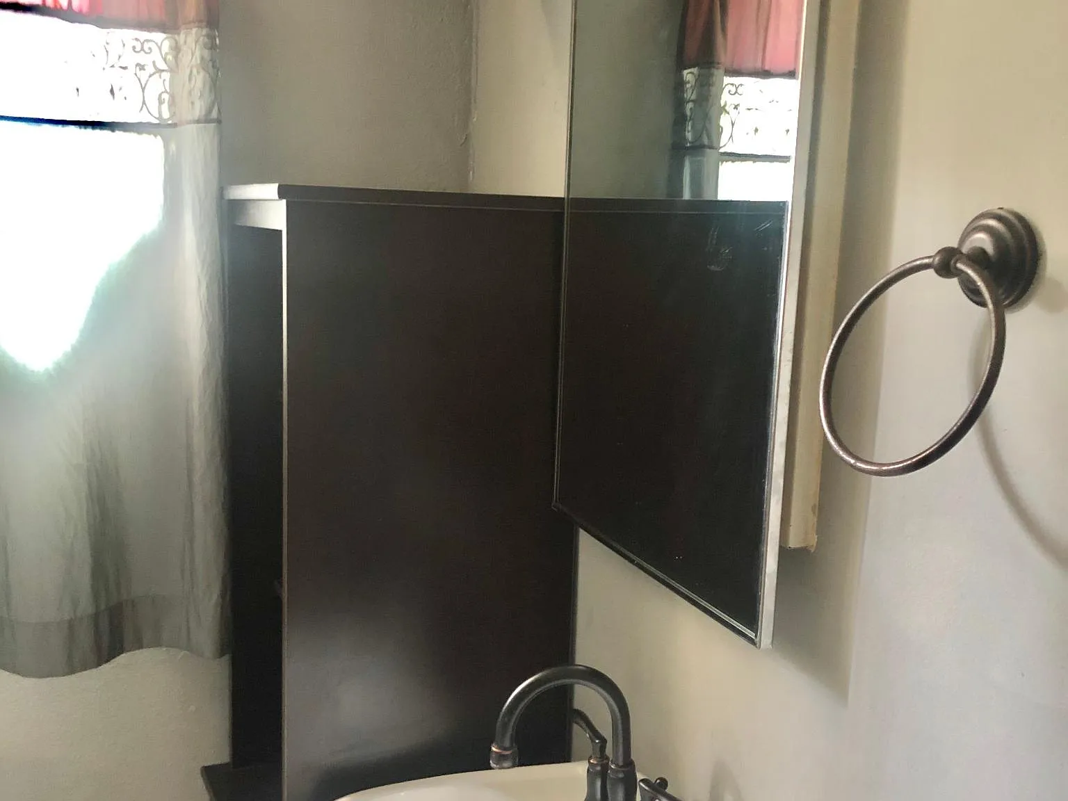 2 bed, 1100 sqft, $1,500 — Photo 3