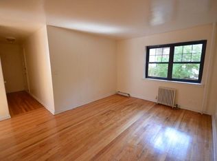 7915 147th St APT D3, Flushing, NY 11367