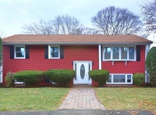 21 Sonning Rd, Beverly, MA 01915