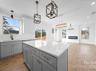 1220 Morven Rd, Wadesboro, NC 28170