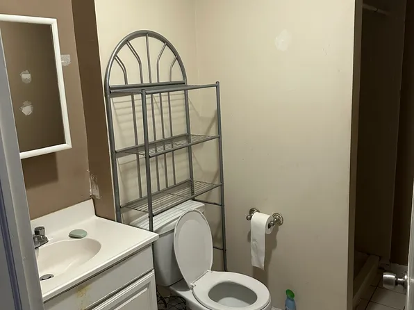 113 S Broadway #1, South Amboy, NJ 08879
