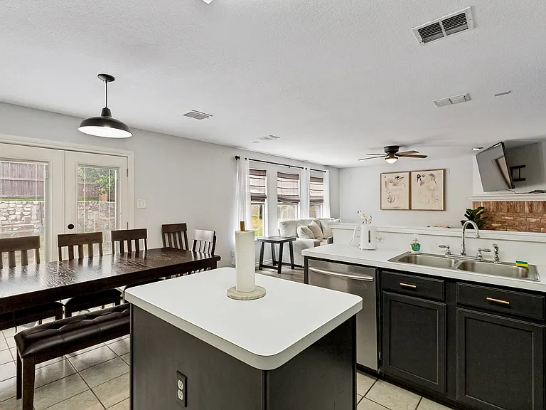 1600 Southridge Ln — Photo 15