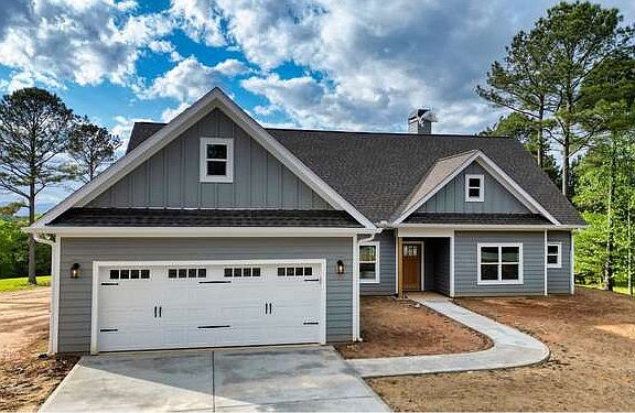 4th image of 35 Longview Dr E