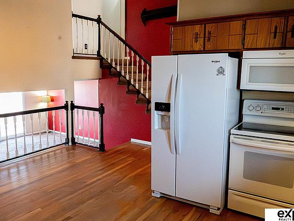 3rd image of 4721 S 79th Ave