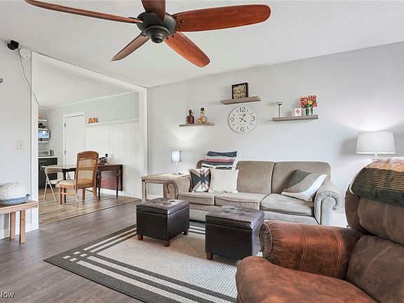 4th image of 2575 Millrace Dr