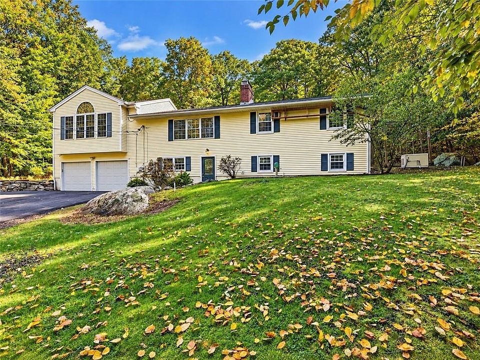 1st image of 380 Snake Hill Rd