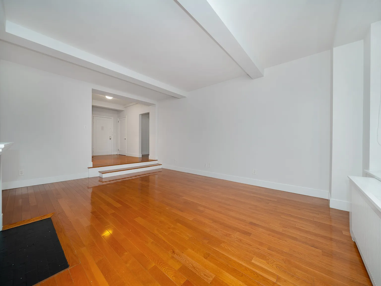 400 East 57th Street — Photo 2