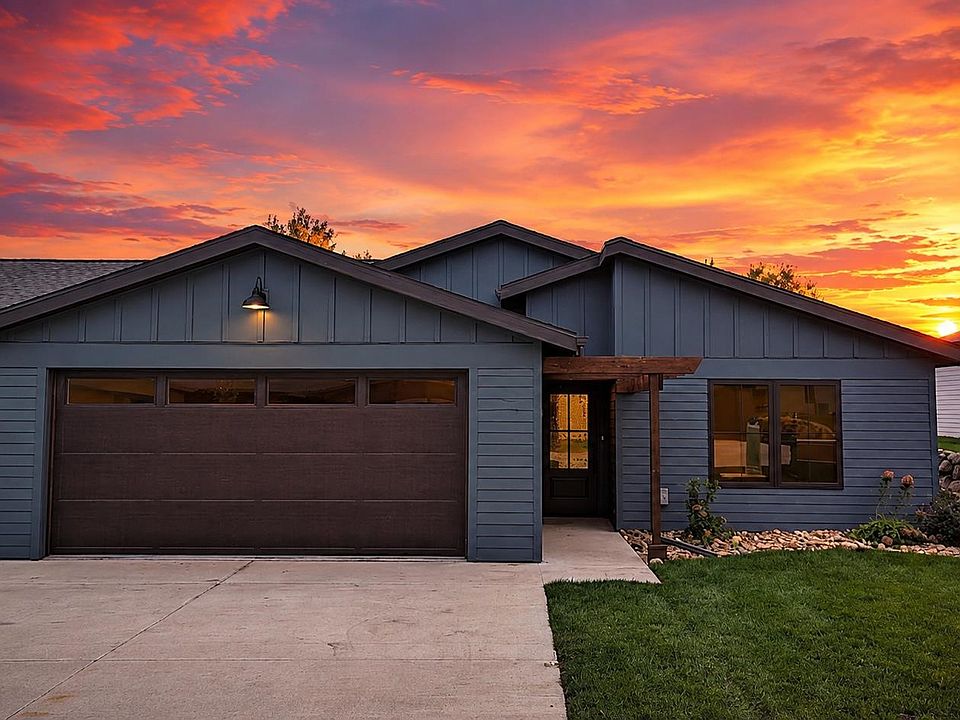 1st image of 3917 Dorothys Ln