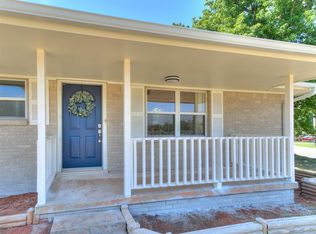 1708 E Longview Ln, Mustang, OK 73064