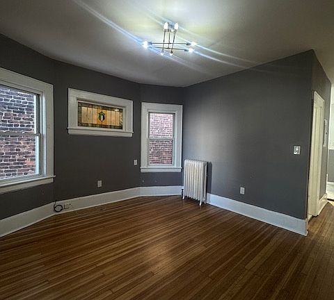 5th image of 28 Irving Ave Floor 2