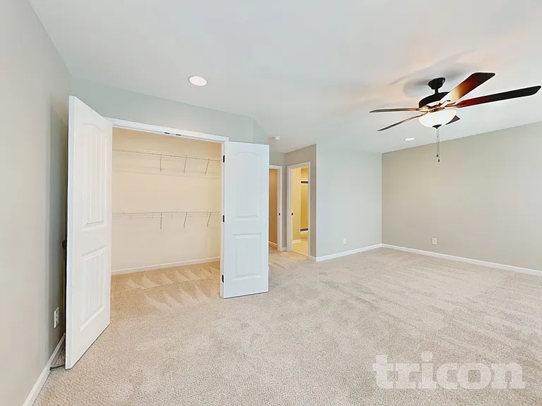 220 Signature Pl — Photo 7