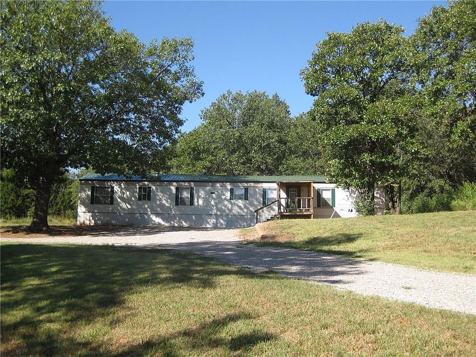 2nd image of 7450 144th St