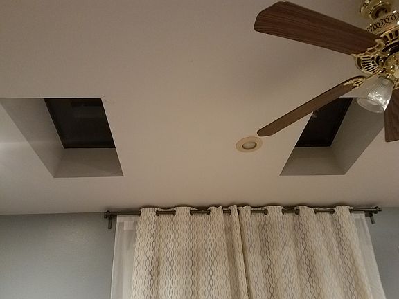 4th image of 310 Venice Dr